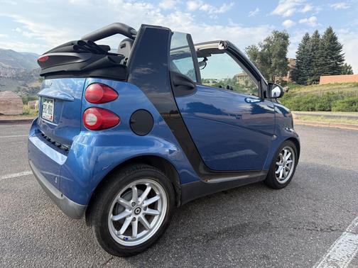 Blue 2008 smart ForTwo Passion Cabriolet