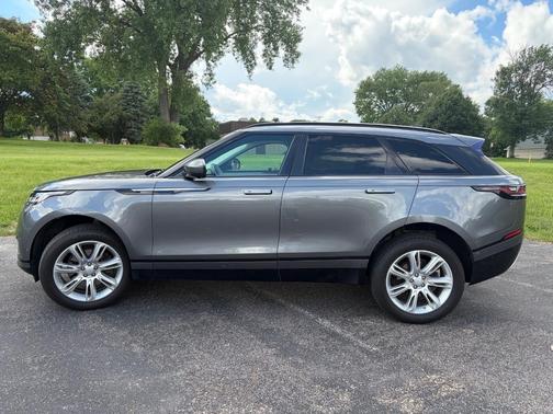 Gray 2018 Land Rover Range Rover Velar P380 SE R-Dynamic