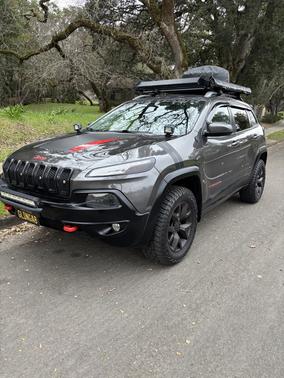 2014 Jeep Cherokee Trailhawk