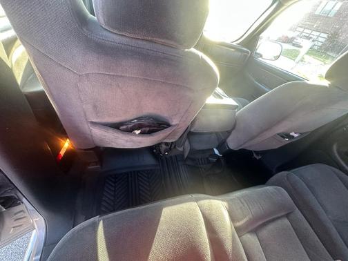 Gray 2006 GMC Sierra 1500 SL