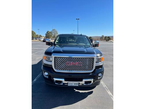 Photo 3 of 8 of 2015 GMC Sierra 3500 Denali