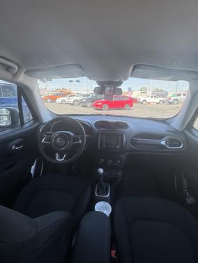 Black 2018 Jeep Renegade Sport