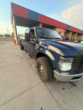 Blue 2009 Ford F-250 Lariat Super Duty Crew Cab