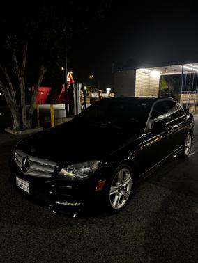 2011 Mercedes-Benz C-Class C 300 4MATIC Sport