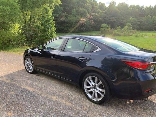 Photo 4 of 12 of 2016 Mazda Mazda6 i Touring