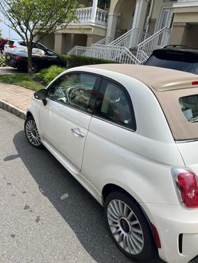 White 2019 FIAT 500C Lounge