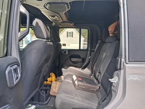 2020 Jeep Gladiator Sport S