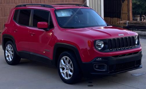 Red 2017 Jeep Renegade Latitude