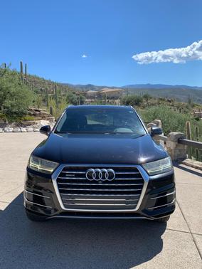 Black 2017 Audi Q7 3.0T Premium Plus