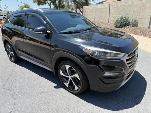 Black 2017 Hyundai TUCSON Sport