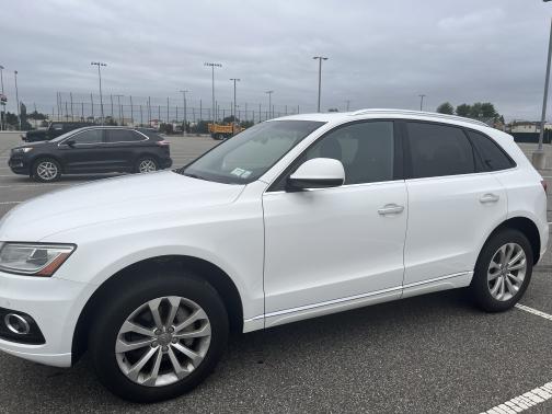 2016 Audi Q5 2.0T Premium Plus