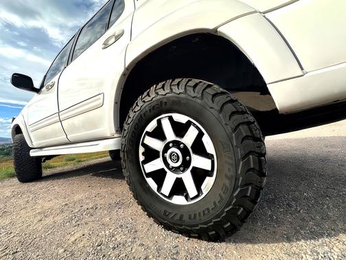 2003 Toyota Sequoia Limited