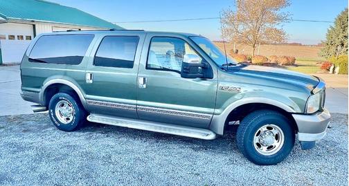 Green 2003 Ford Excursion Eddie Bauer
