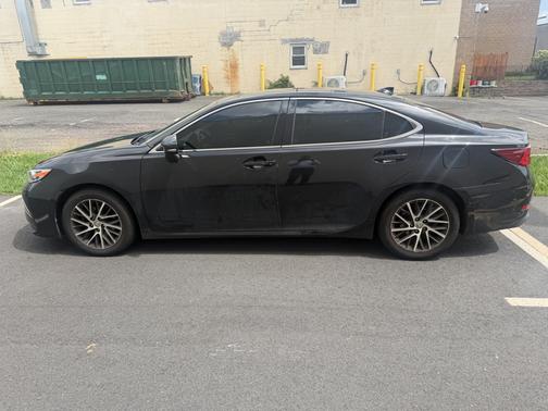 Black 2017 Lexus ES 350 Base