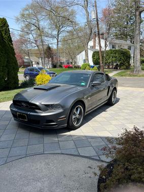 2014 Ford Mustang V6 Premium
