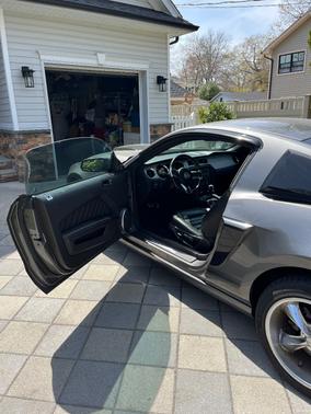 2014 Ford Mustang V6 Premium