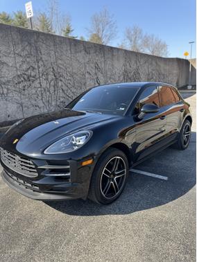 2021 Porsche Macan Macan