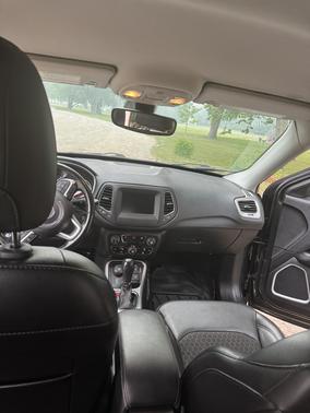 Gray 2020 Jeep Compass Latitude