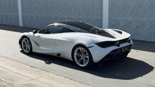 White 2020 McLaren 720S Performance