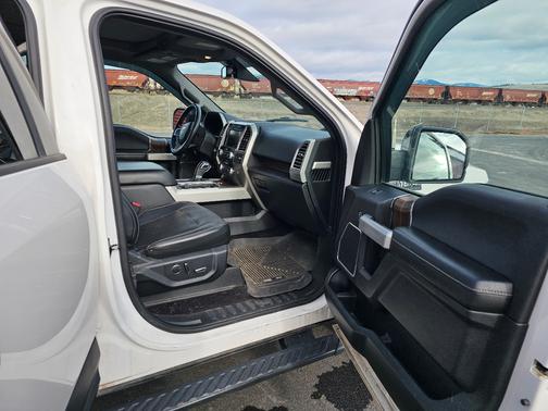 2015 Ford F-150 Lariat