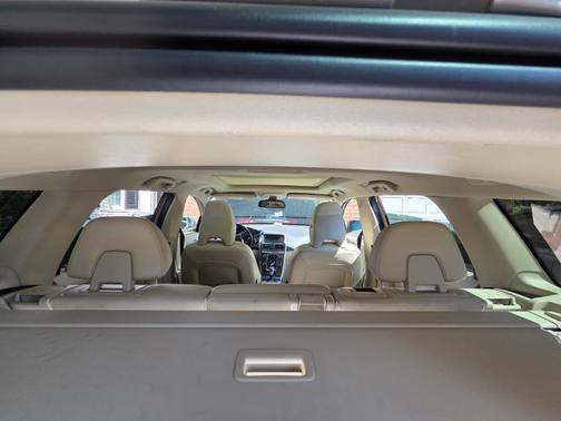 2015 Volvo XC60 T6 Platinum