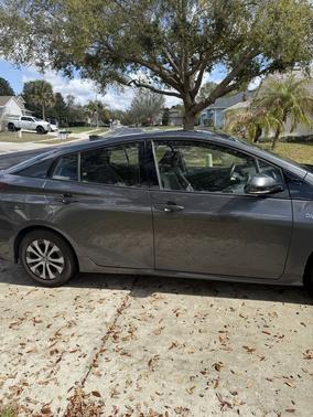 2020 Toyota Prius Prime XLE