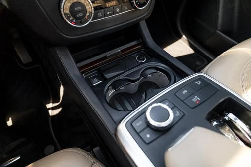 Silver 2015 Mercedes-Benz GL-Class GL 550 4MATIC