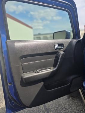 2006 Hummer H3 Base