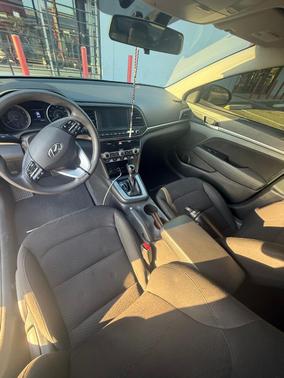 Silver 2020 Hyundai ELANTRA SEL