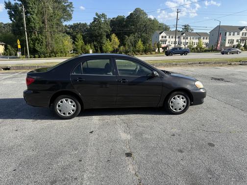 Gray 2005 Toyota Corolla CE