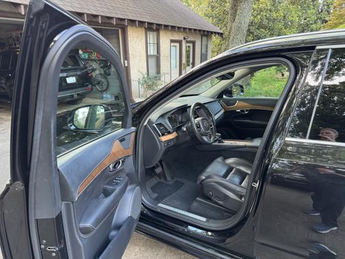 2017 Volvo XC90 T6 Inscription