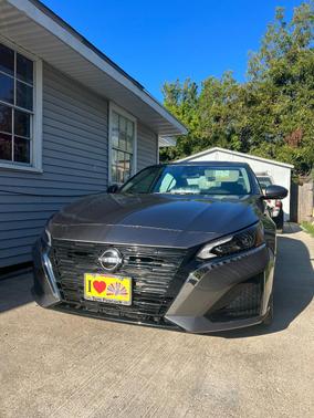 Gray 2023 Nissan Altima 2.5 SL