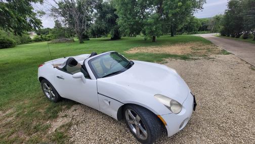 2008 Pontiac Solstice Base
