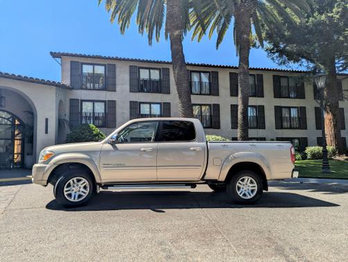 2005 Toyota Tundra SR5 Double Cab