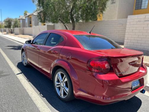 2014 Dodge Avenger SE