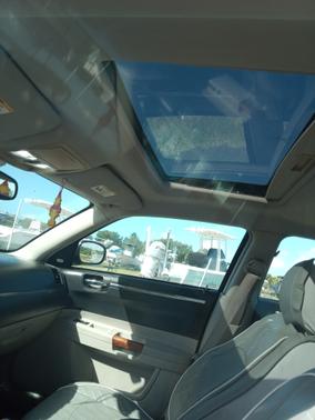 2006 Chrysler 300C Base