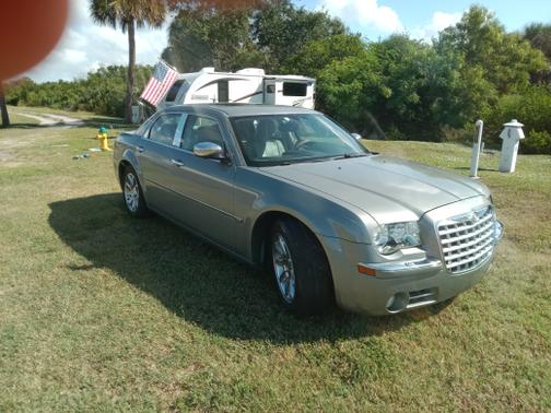 2006 Chrysler 300C Base