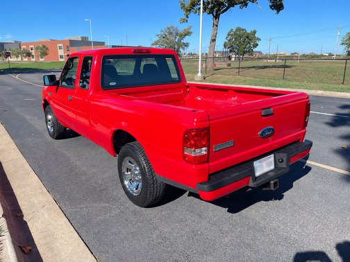 Red 2009 Ford Ranger XLT SuperCab