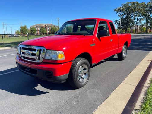 Red 2009 Ford Ranger XLT SuperCab