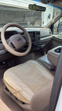 2003 Ford F-250 Lariat Crew Cab Super Duty