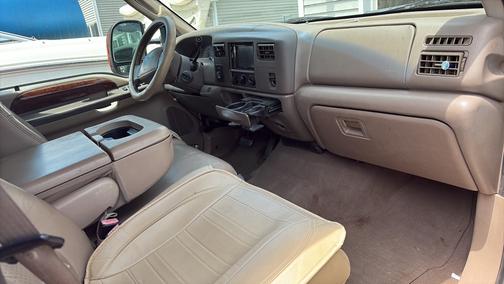 2003 Ford F-250 Lariat Crew Cab Super Duty