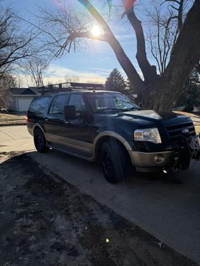 2011 Ford Expedition EL XLT