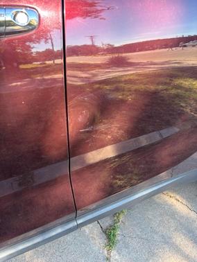 Red 2016 Kia Sorento LX