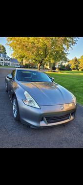 Gray 2011 Nissan 370Z Touring