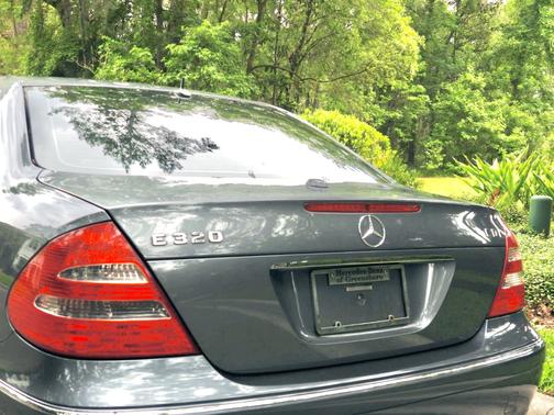 Gray 2006 Mercedes-Benz E-Class E320 CDI