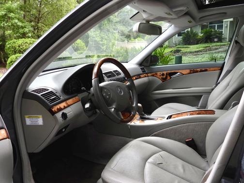 Gray 2006 Mercedes-Benz E-Class E320 CDI