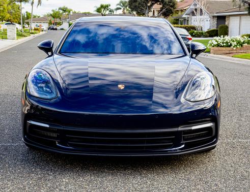 2018 Porsche Panamera Panamera 4S