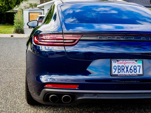 2018 Porsche Panamera Panamera 4S