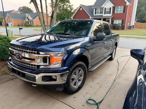 Blue 2018 Ford F-150 XLT