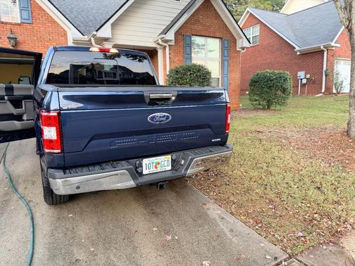 Blue 2018 Ford F-150 XLT